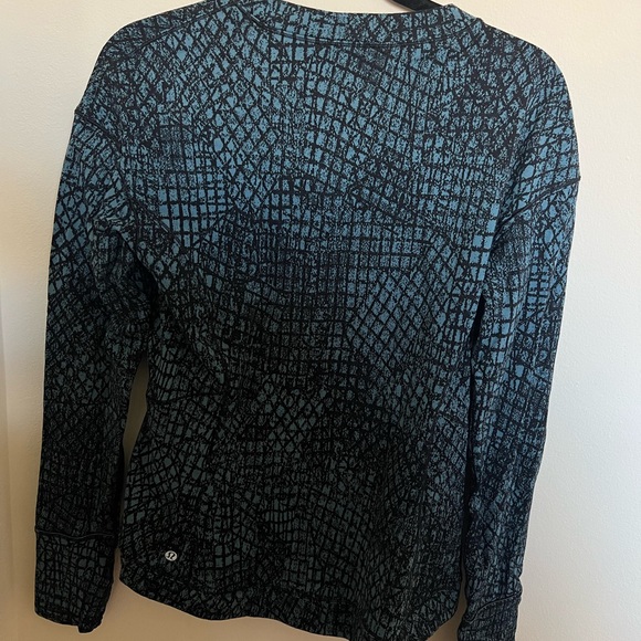 Lululemon Pullover - Picture 2 of 3